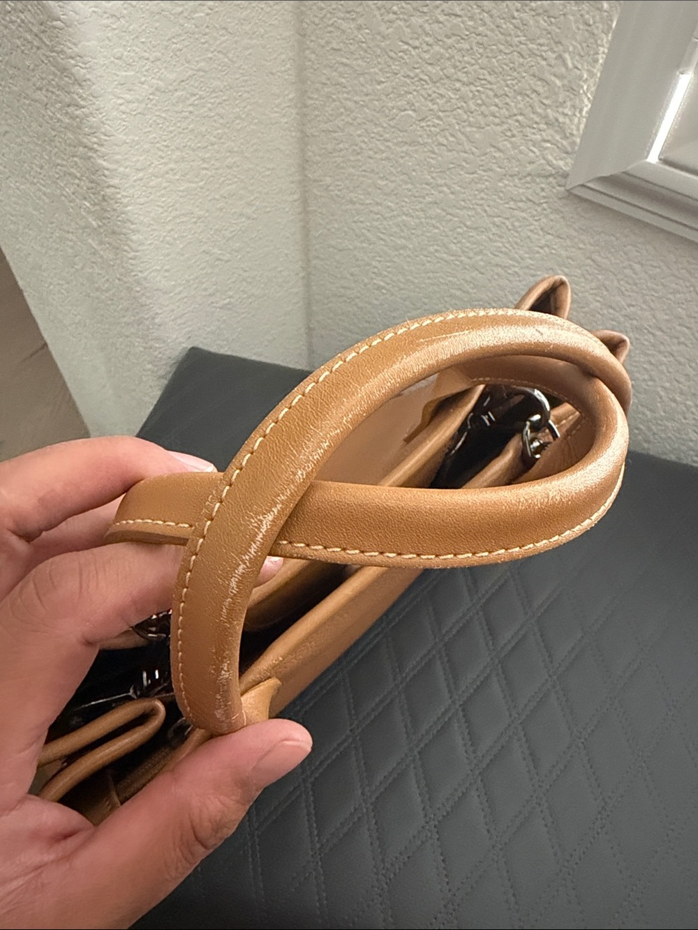 Longchamp Tan Leather Top-Handle Tote - Picture 4 of 10